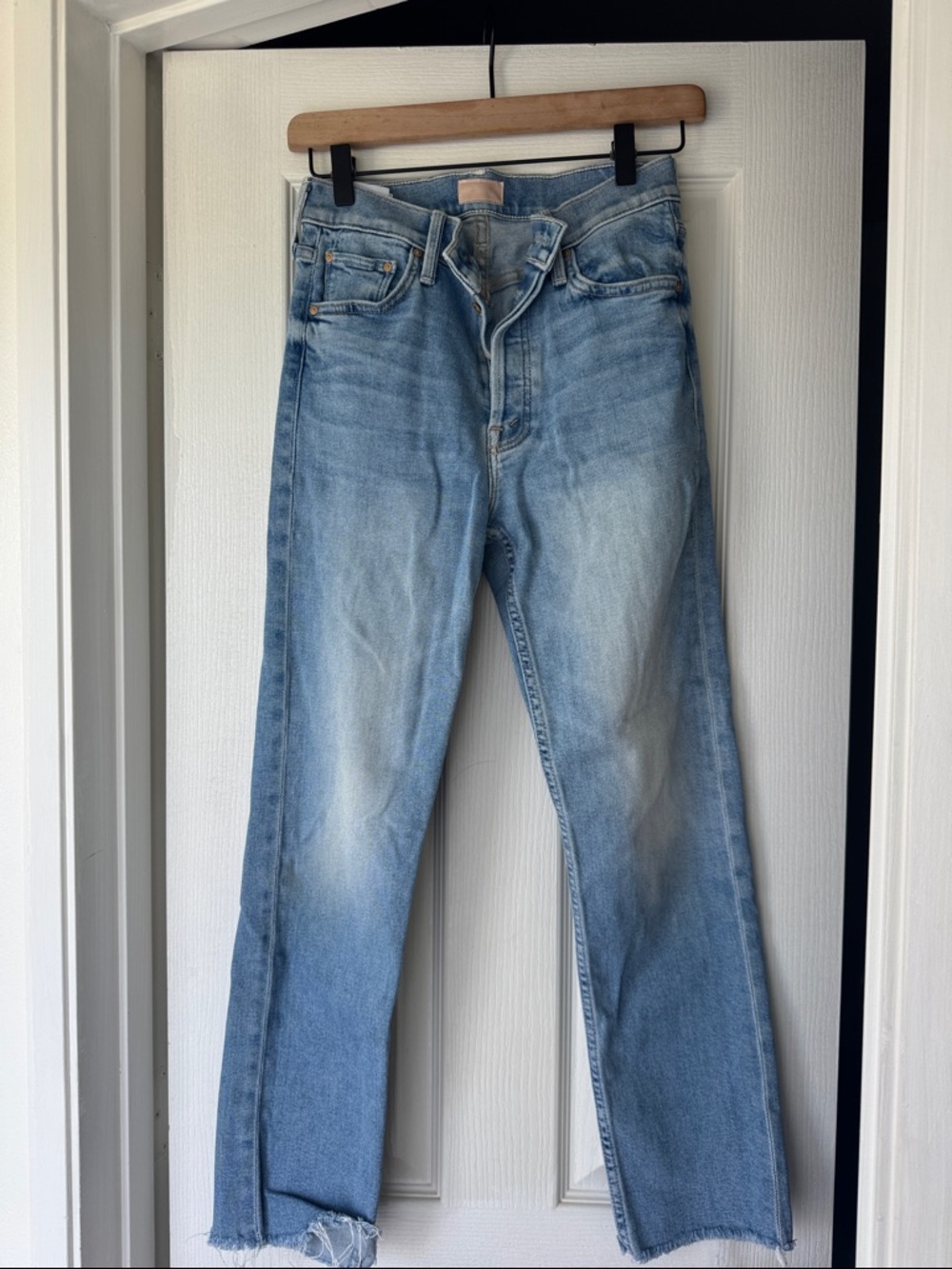 Light Blue Women’s Straight-Leg Jeans Mother